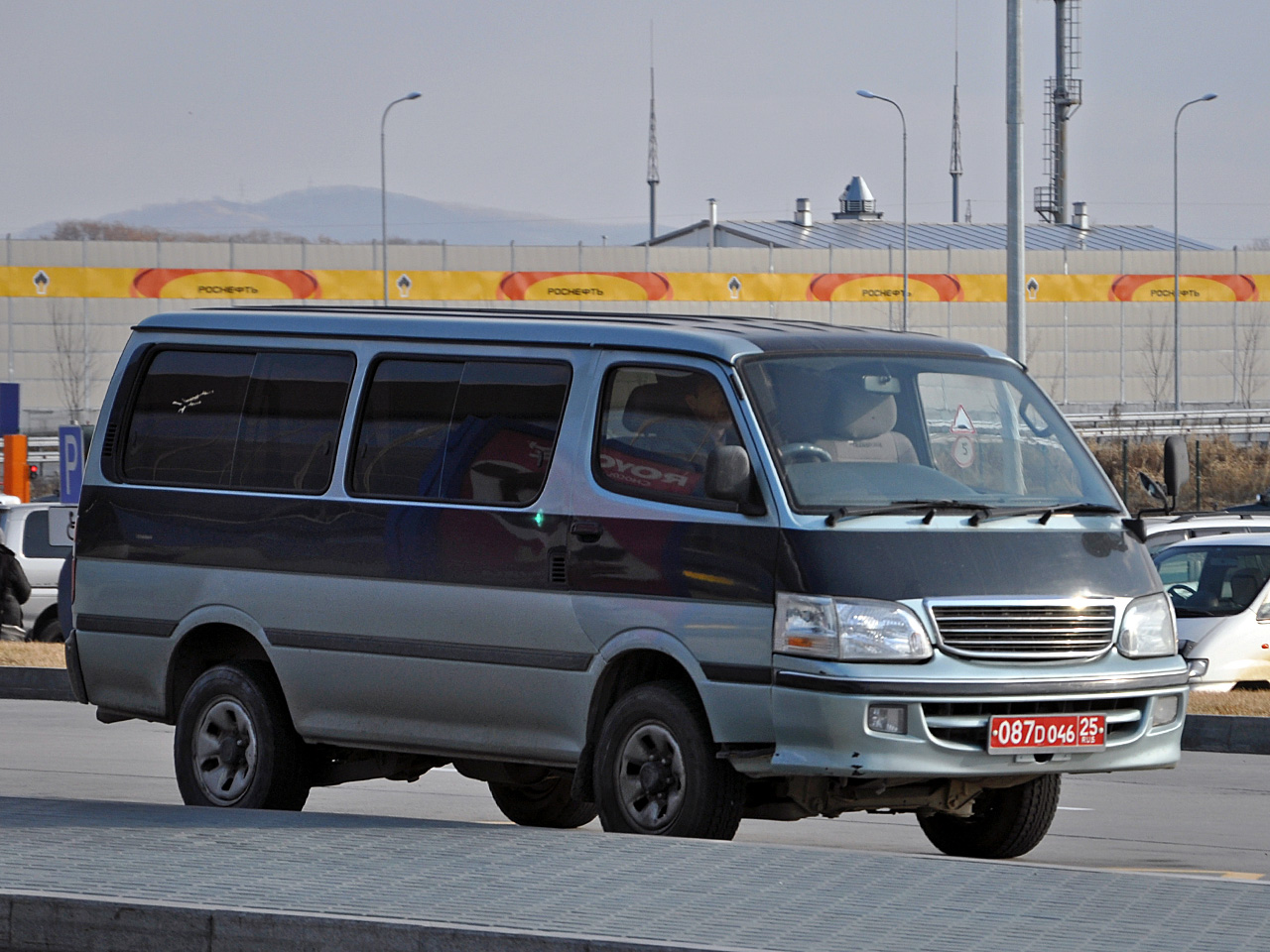 087 D 046 25, Toyota HiAce 