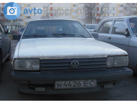 м 4426 ЕС, Volkswagen Passat