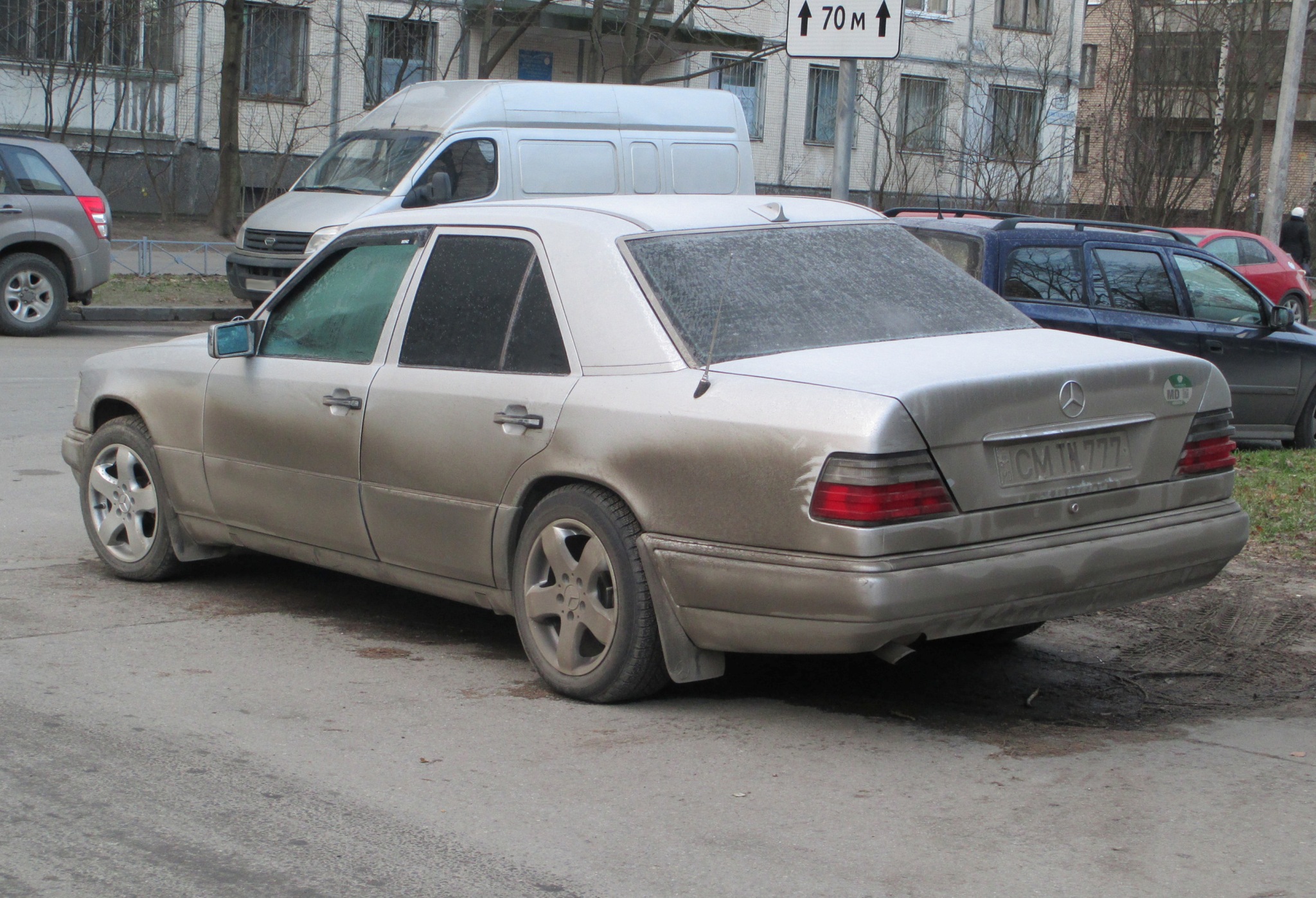 CM TN 777, Mercedes-Benz E-Klasse 1st gen Sedan (W124), 1984­–1995