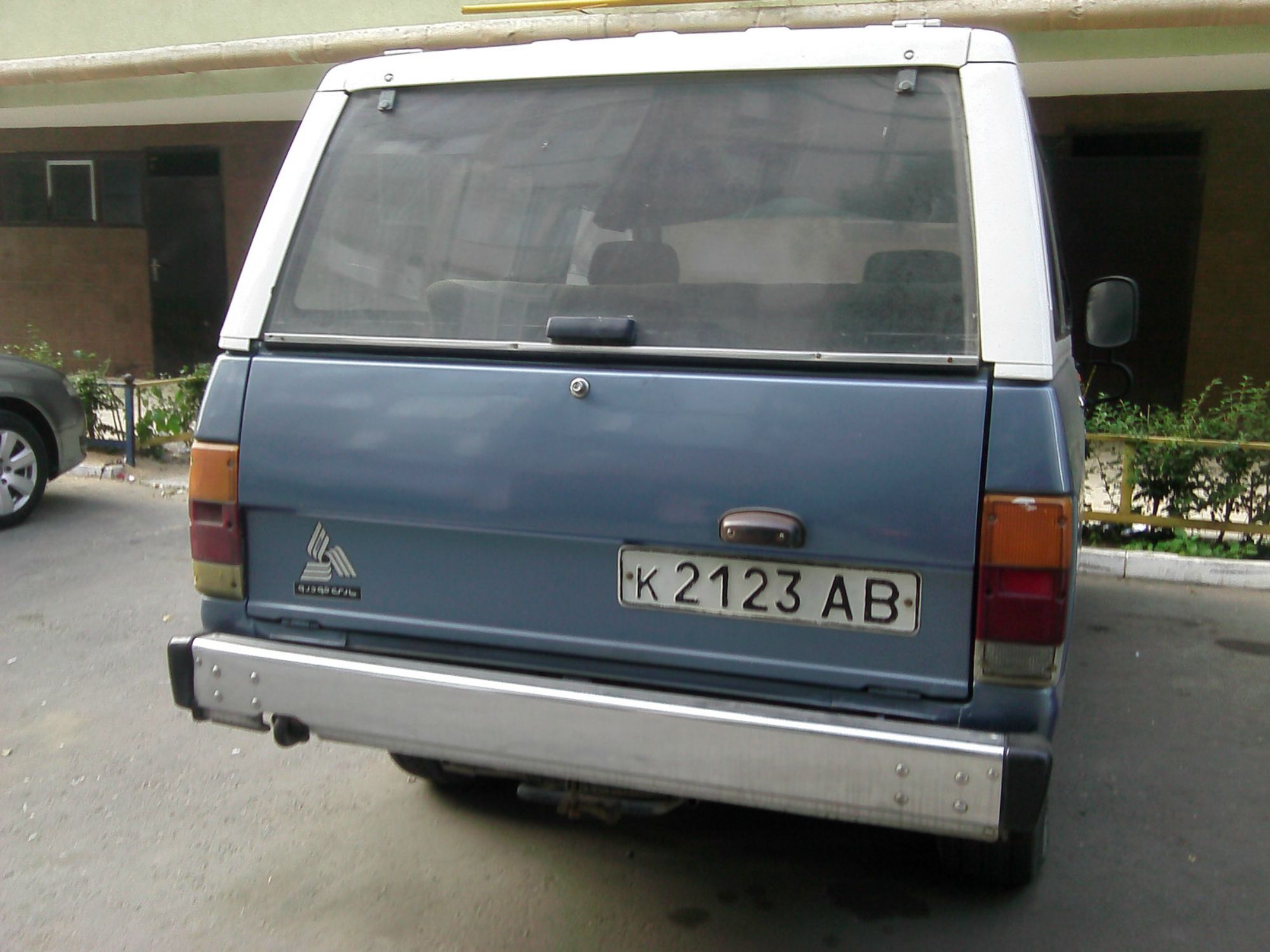 к 2123 АВ, Nissan Patrol 