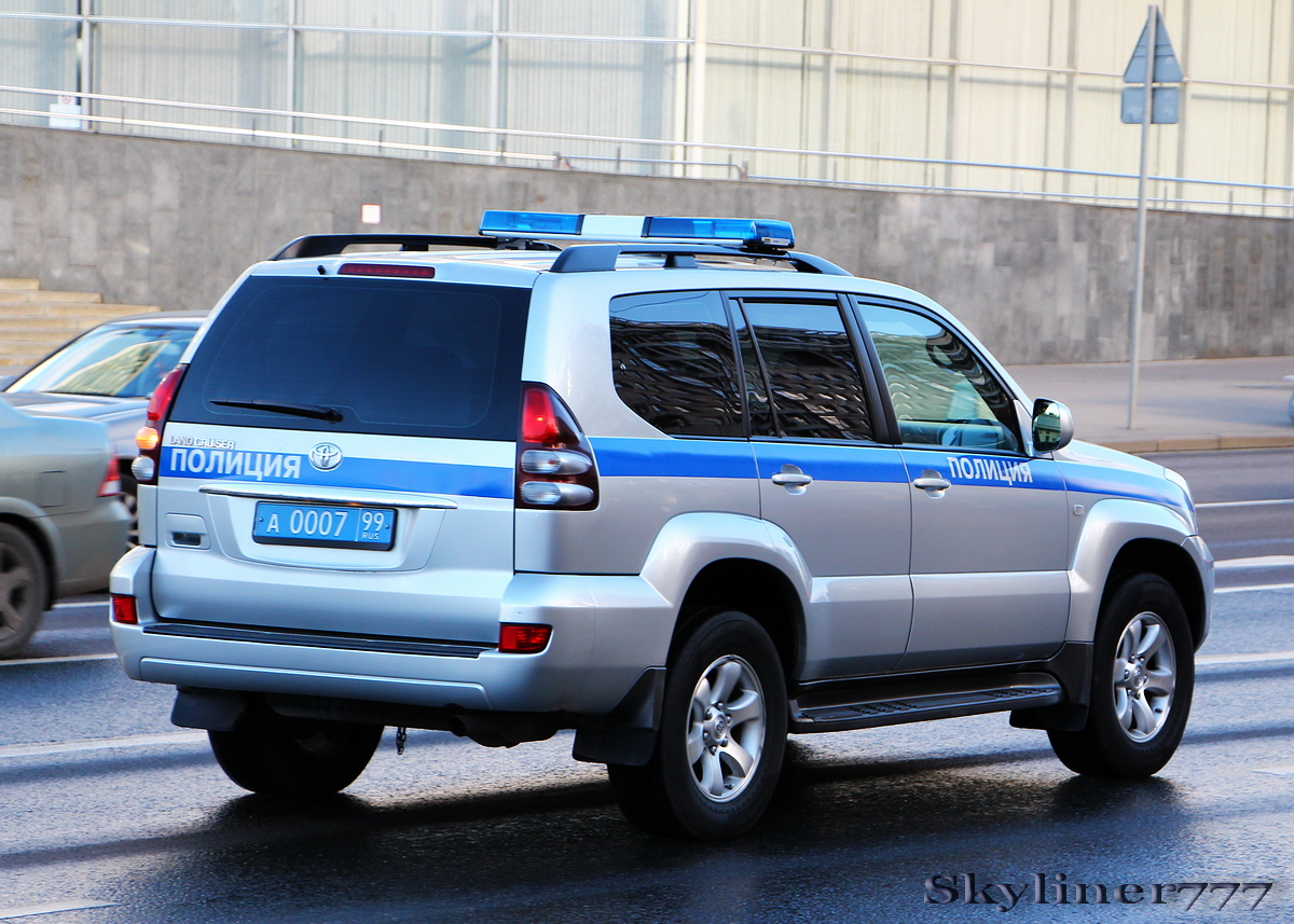 а 0007 99, Toyota Land Cruiser Prado 3rd gen 5-door SUV (J120), 2002–2009