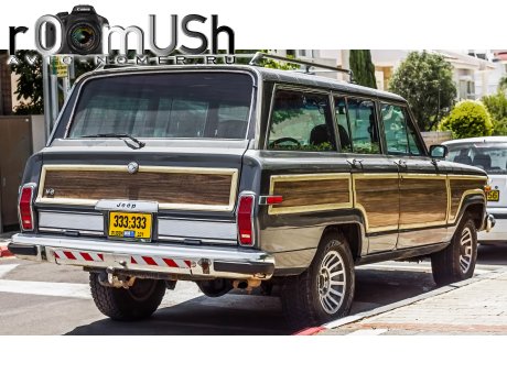 333-333, Jeep Wagoneer