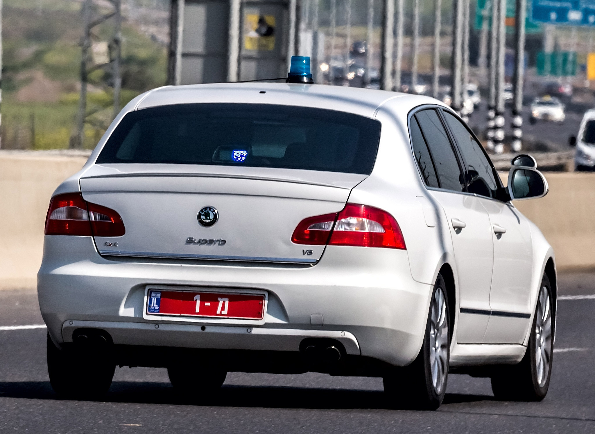 1-מ, Skoda Superb 2nd gen Sedan/Liftback (B6/3T4), 2008–2013