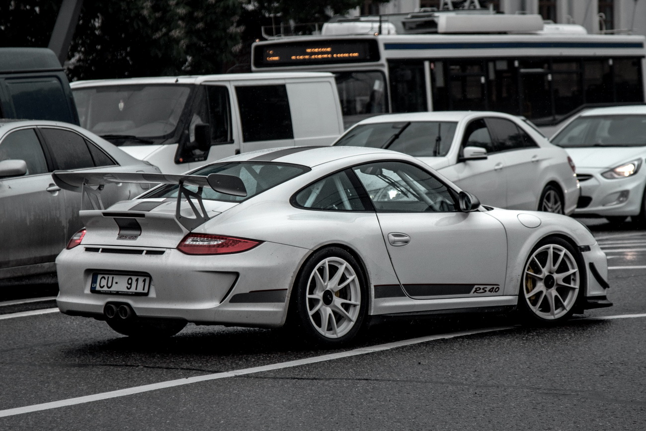 Полицейские номера. Порше 911 с номером 911. Почему 911 именно такой. Номера экстренных служб 911. Порше 178.