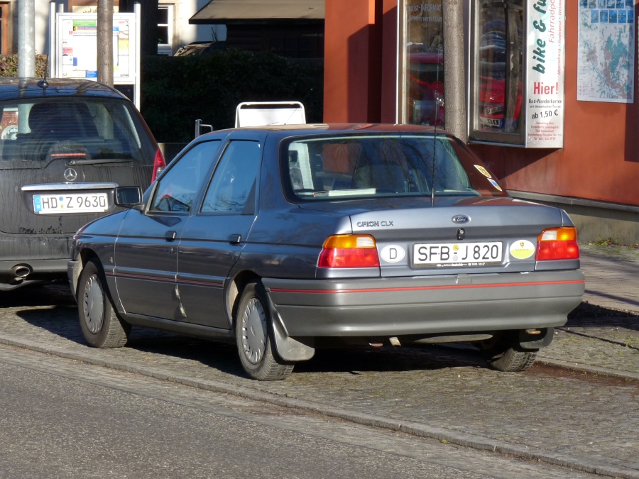 SFB J 820, Ford Orion 2nd gen (AFL; CE14), 1990–1993