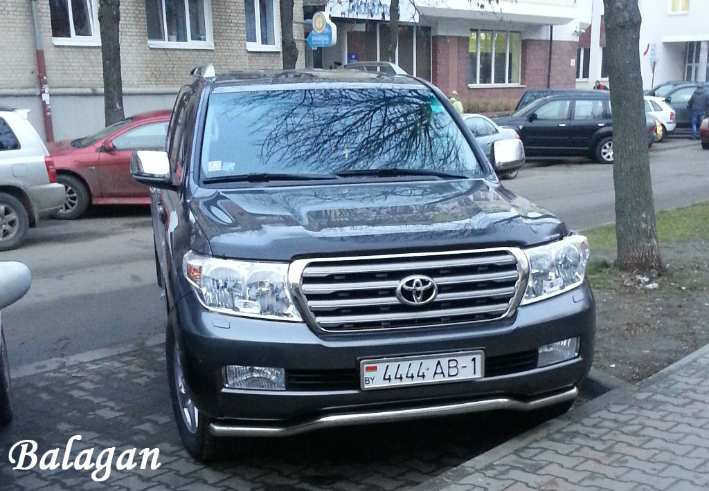 4444 AB-1, Toyota Land Cruiser 200 (J200), 2007–2011