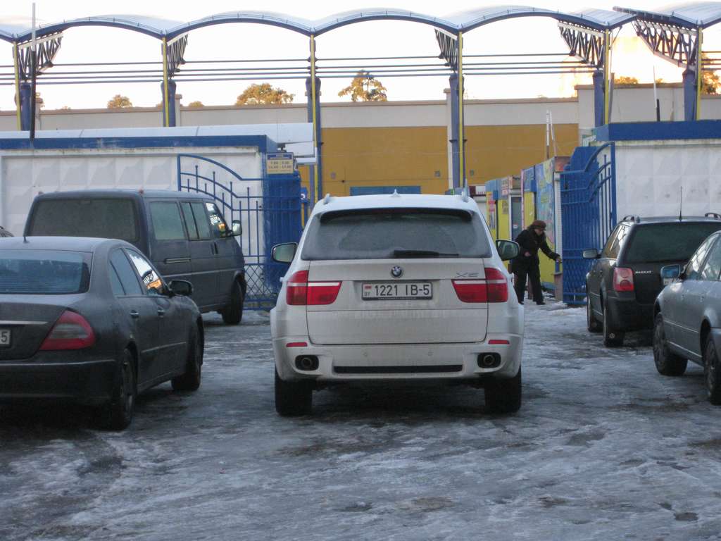 1221 IB-5, BMW X5 2nd gen (E70), 2007–2013