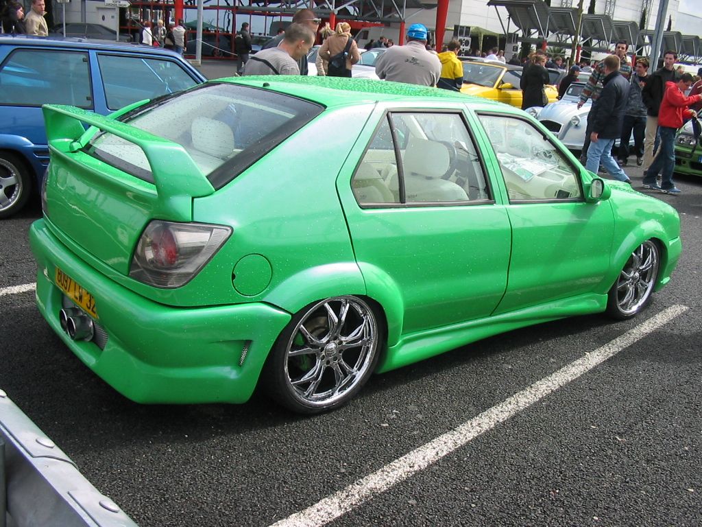 8097 LW 32, Renault 19 1st gen 5-door Hatch (B53), facelift, 1992–1996 (–1999 for LATAM- and –2000 for TR-market)