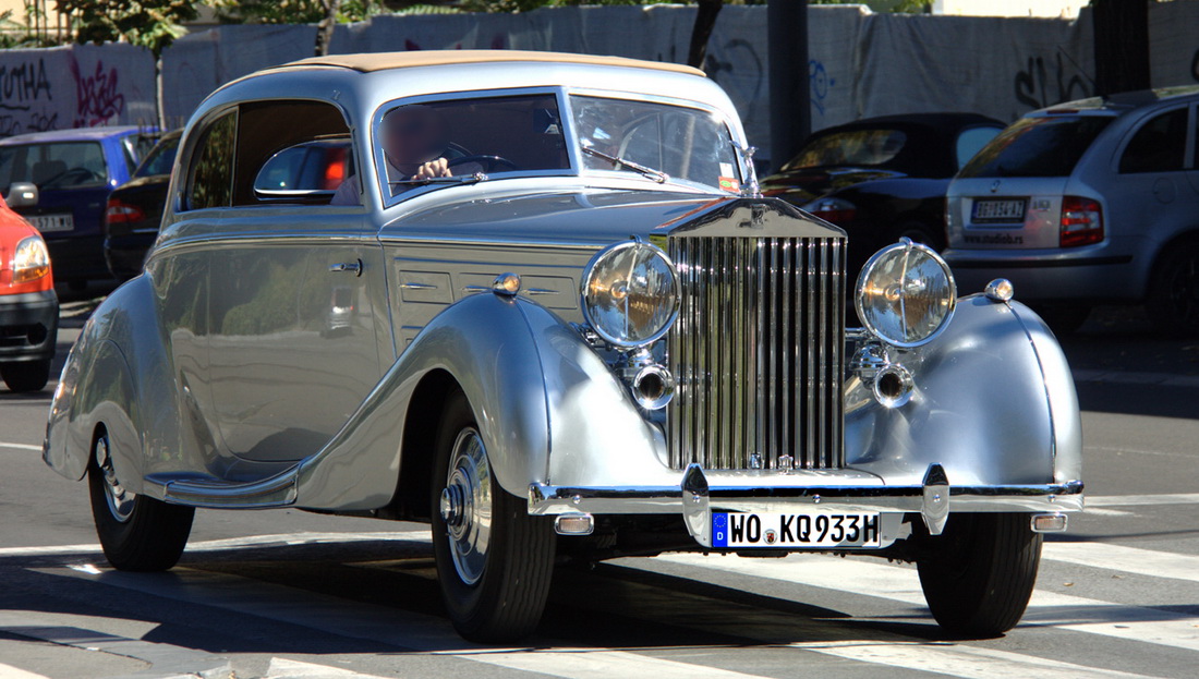 WO KQ 933 H, Rolls-Royce Silver Wraith 