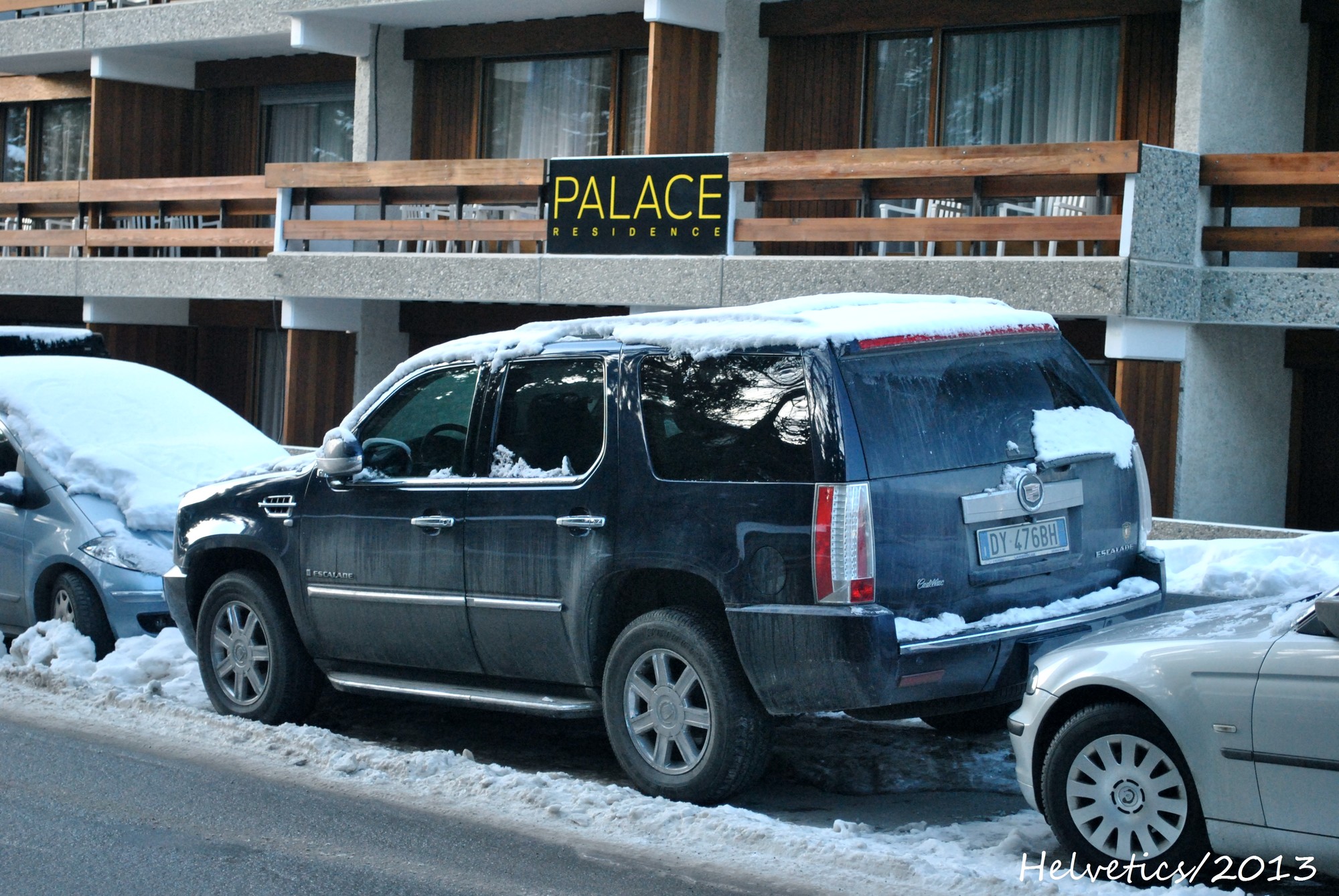 DY 476 BH, Cadillac Escalade 3rd gen (GMT926), 2006–2014