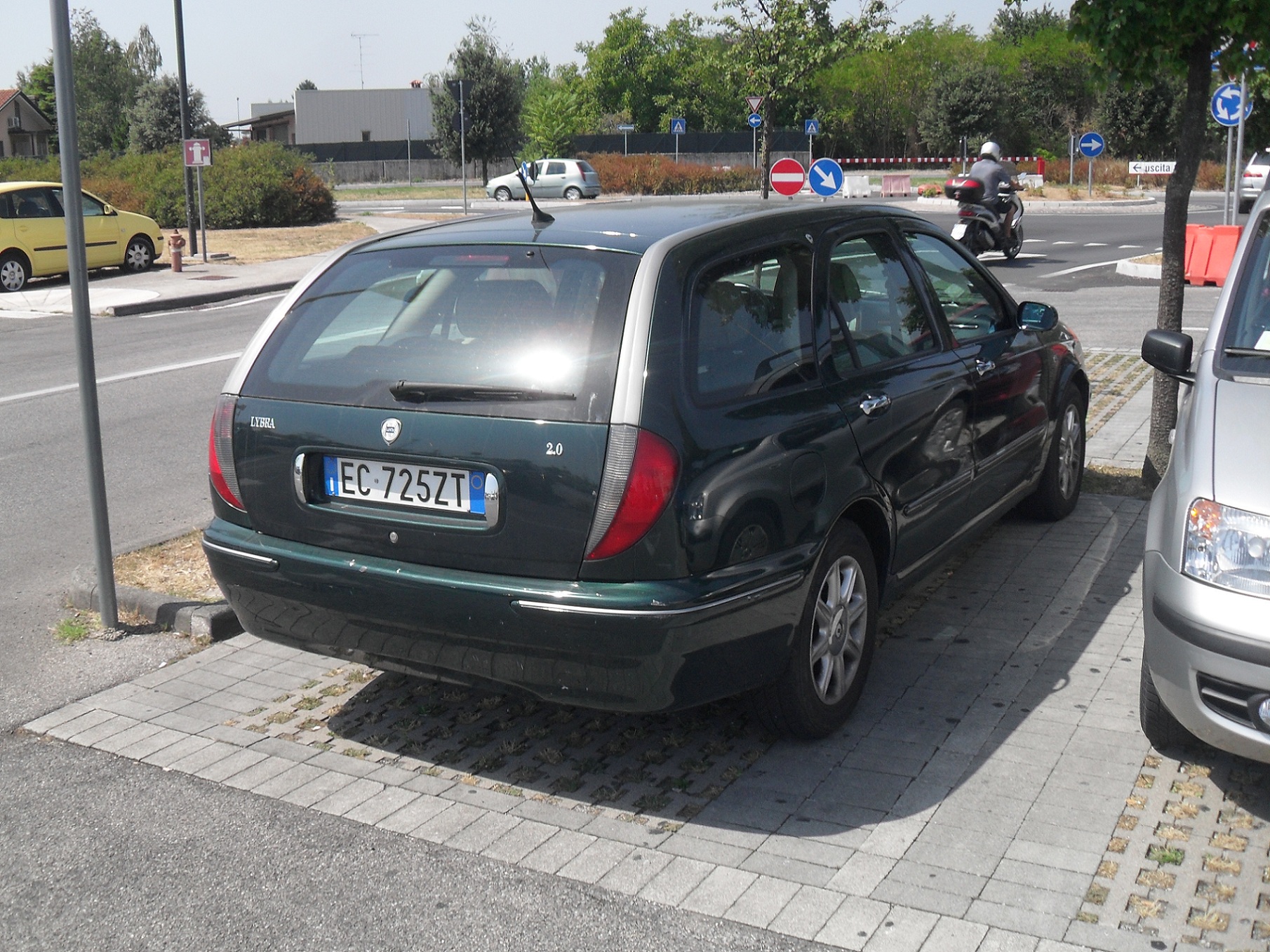 EC 725 ZT, Lancia Lybra 1st gen SW Wagon (839), 1999–2005