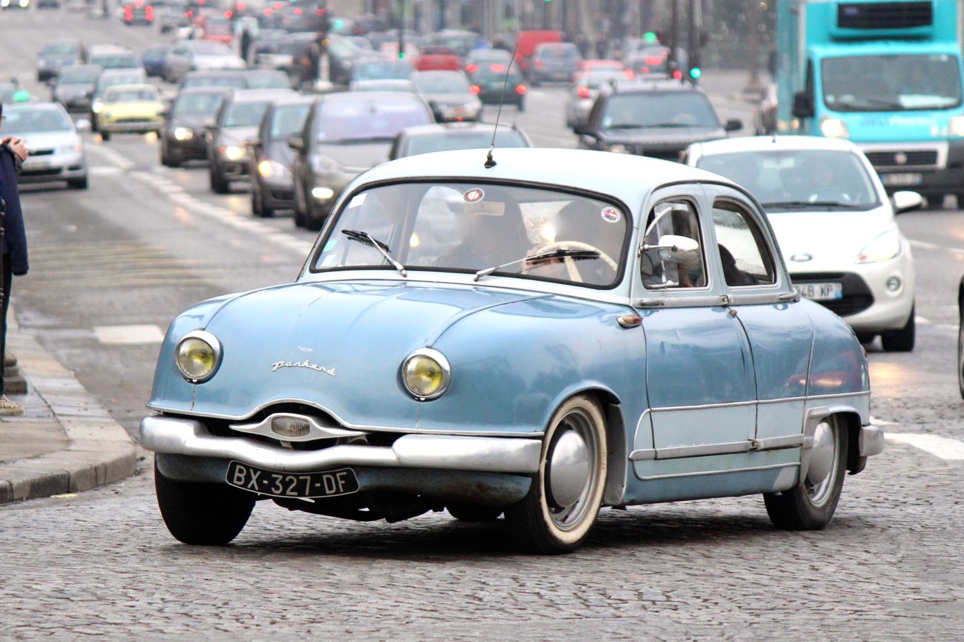 BX-327-DF, Panhard Dyna Z 