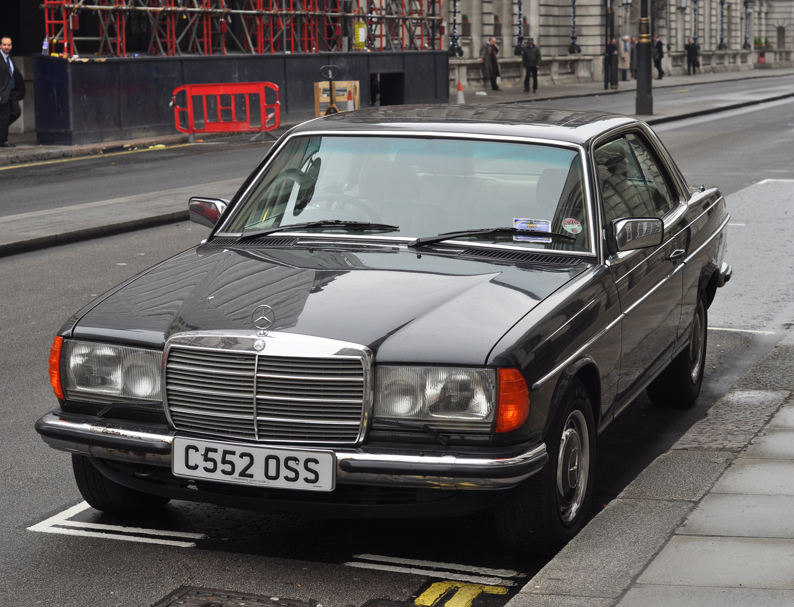 C552OSS, Mercedes-Benz E-Klasse 230C–300C Coupé (C123), 1977–1986