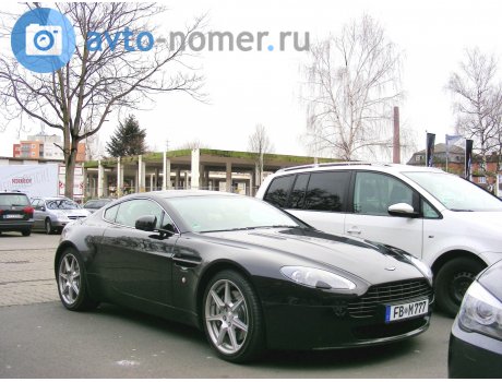 FB M 777, Aston Martin V8 Vantage
