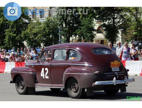 6THU910, Ford Super Deluxe