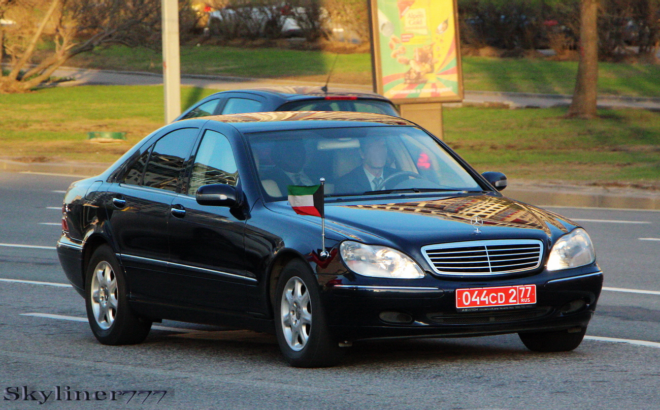044 CD 2 77, Mercedes-Benz S-Klasse 6th gen (W220/V220), 1998–2005