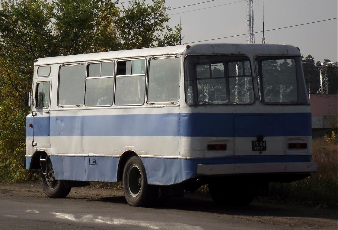 3205. ЧАЗ 3205 Таджикистан. Автобус ЧАЗ 3205 Таджикистан. ЗИЛ 3205. ЧАЗ-322311.