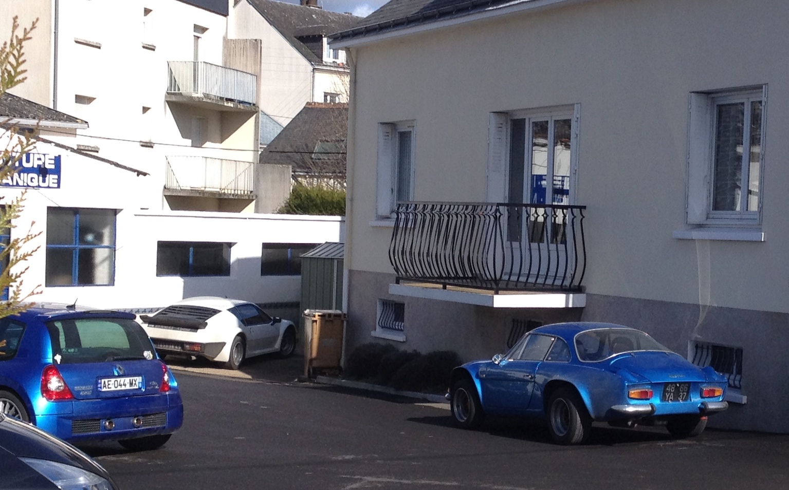 4866 YA 37, Alpine A110 1st gen, 1962–1977