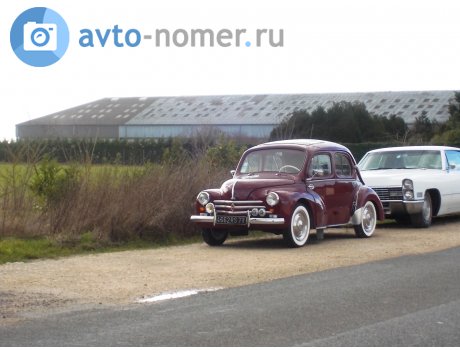 4662 RS 77, Renault 4CV