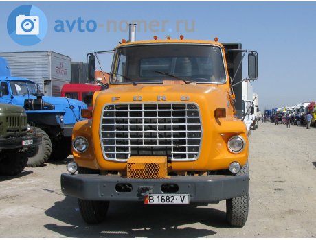 B 1682 V, Ford L-Series