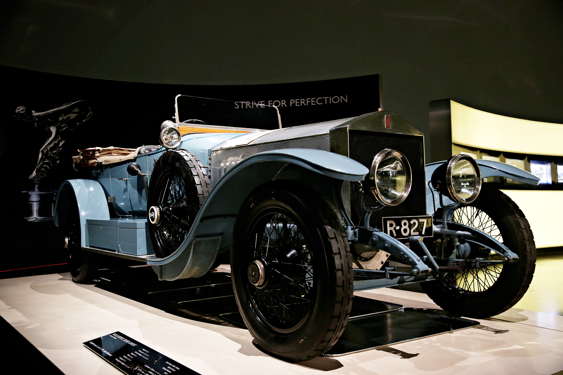 R827, Rolls-Royce Silver Ghost 