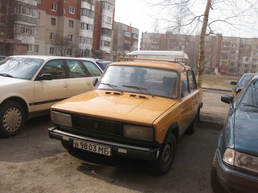 в 9803 МБ, Lada (VAZ) 2105 Жигули (Nova / Riva / 1300 / 1500), 1980–2010