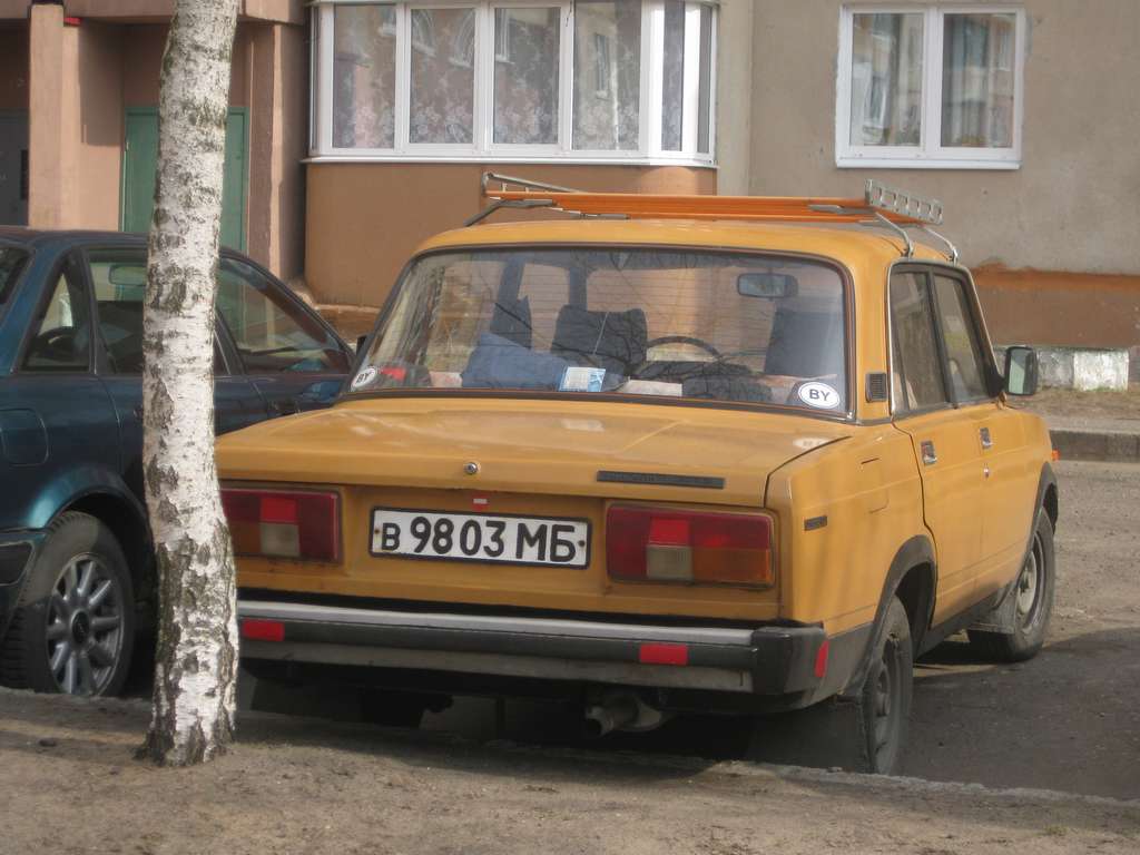 в 9803 МБ, Lada (VAZ) 2105 Жигули (Nova / Riva / 1300 / 1500), 1980–2010