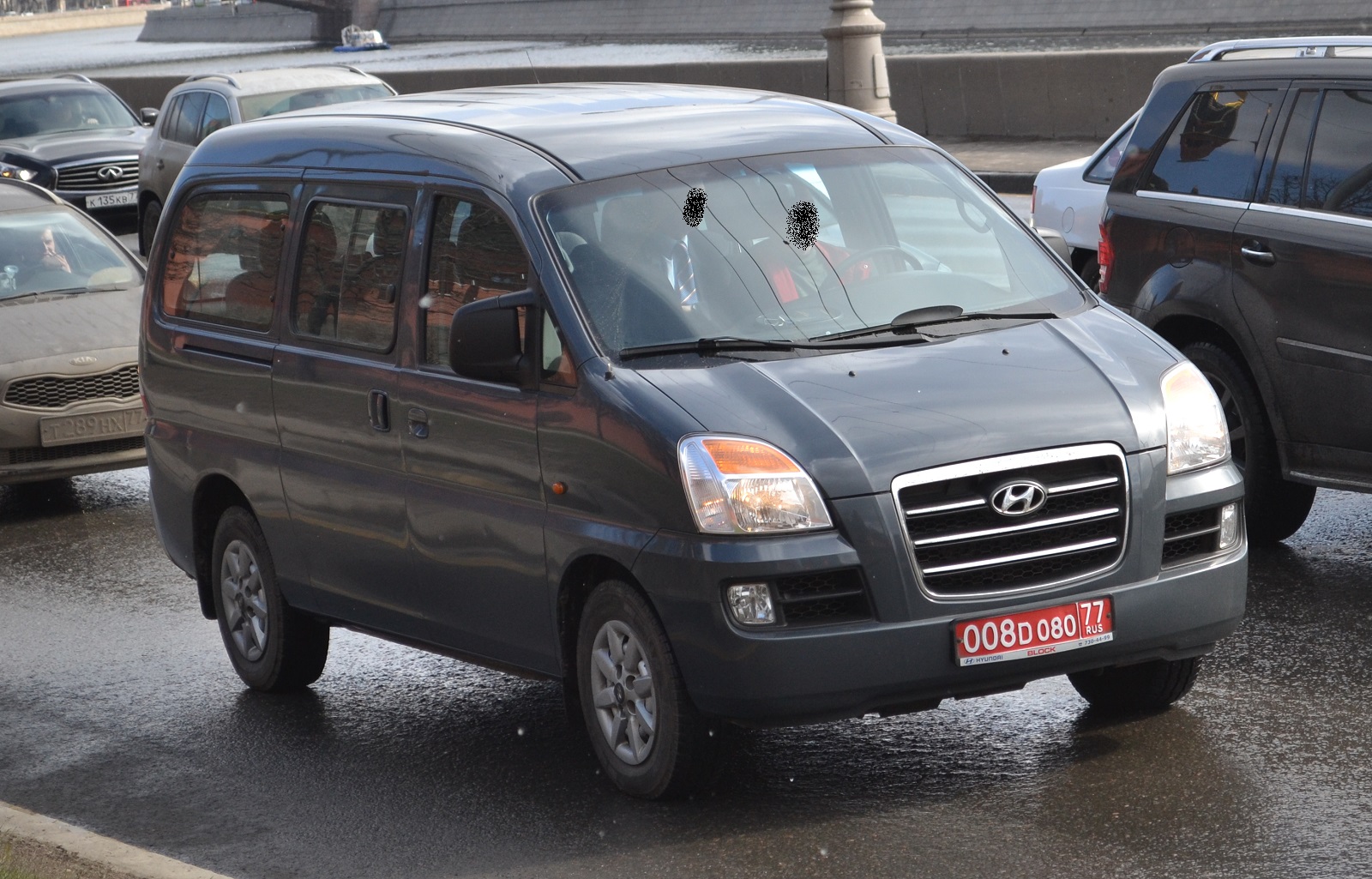 008 D 080 77, Hyundai H-1 