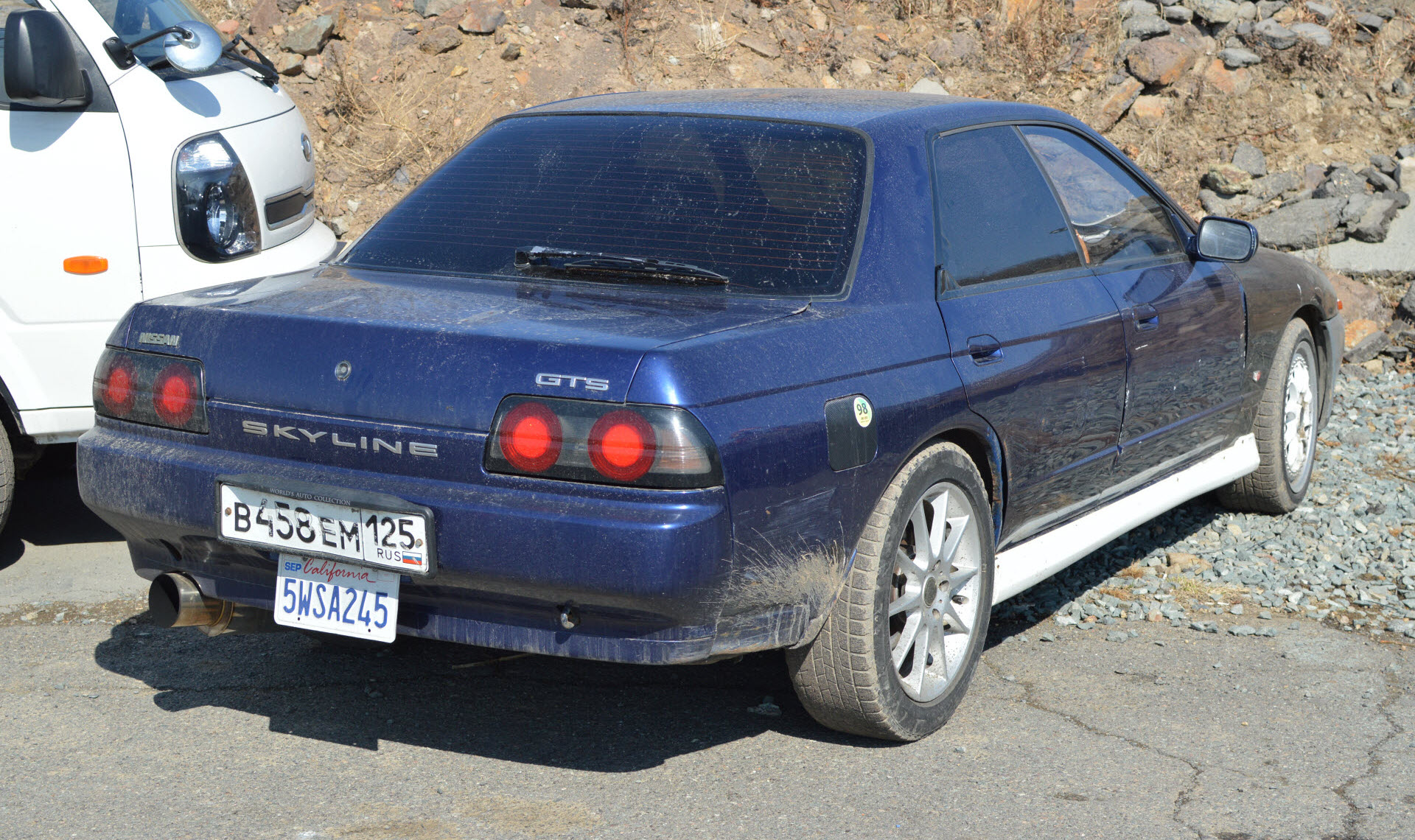 5WSA245, License plate without vehicle 