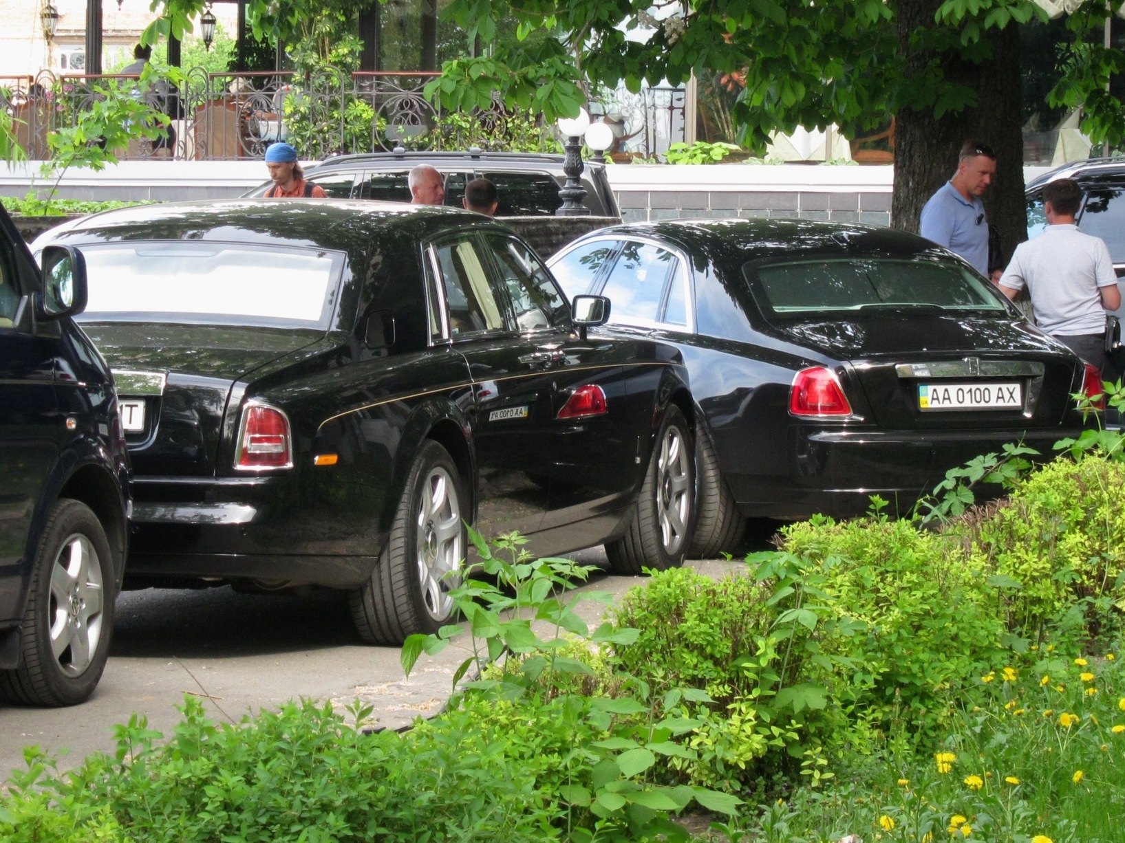 AA 0100 AX, Rolls-Royce Ghost 1st gen (RR4), 2009–2014