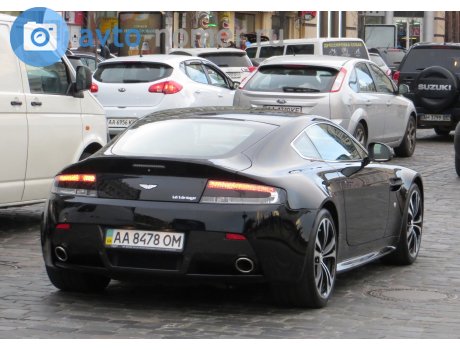 AA 8478 OM, Aston Martin V12 Vantage