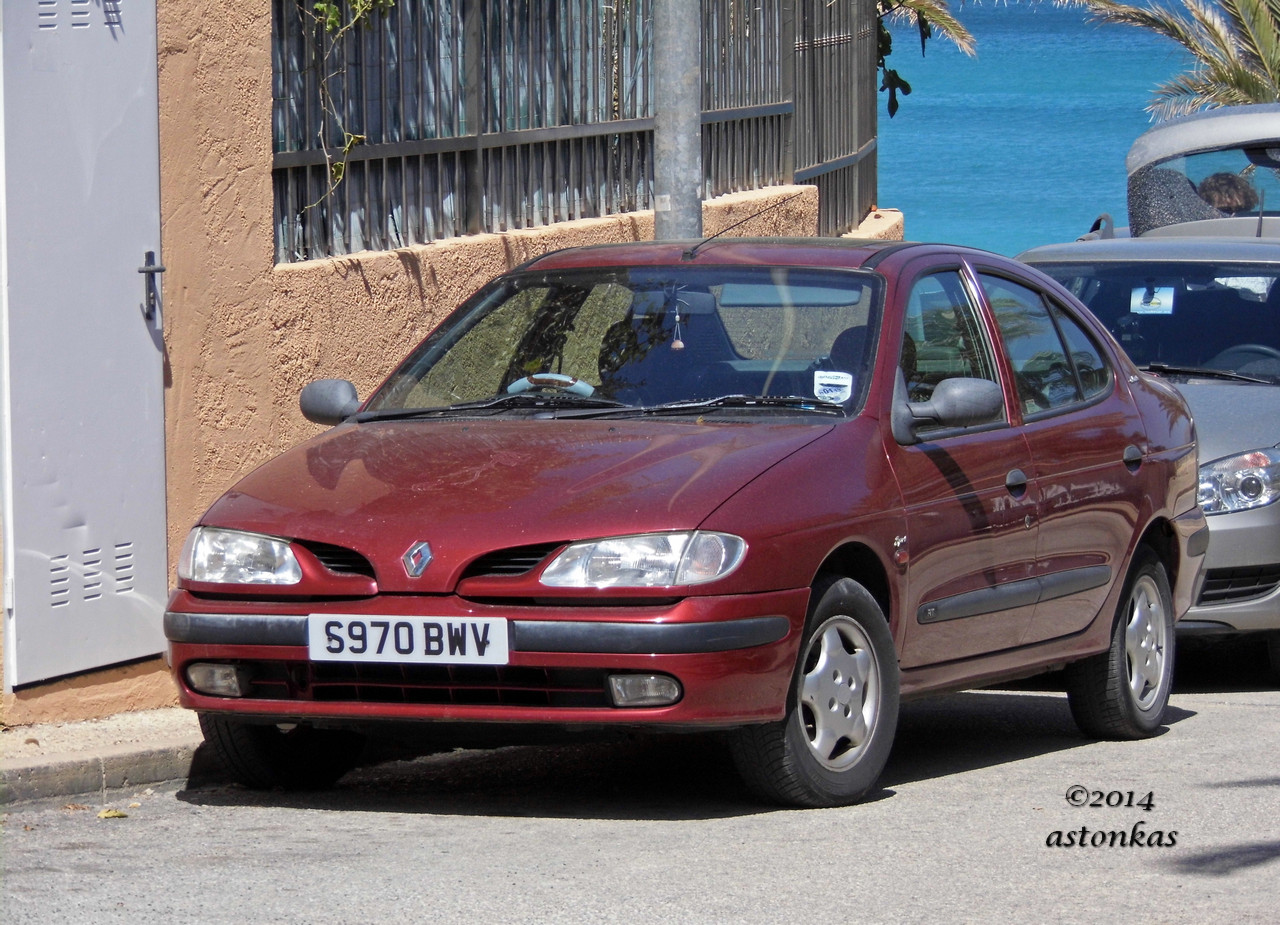 S970BWV, Renault Mégane 1st gen Classic Sedan (L64), 1996–1999