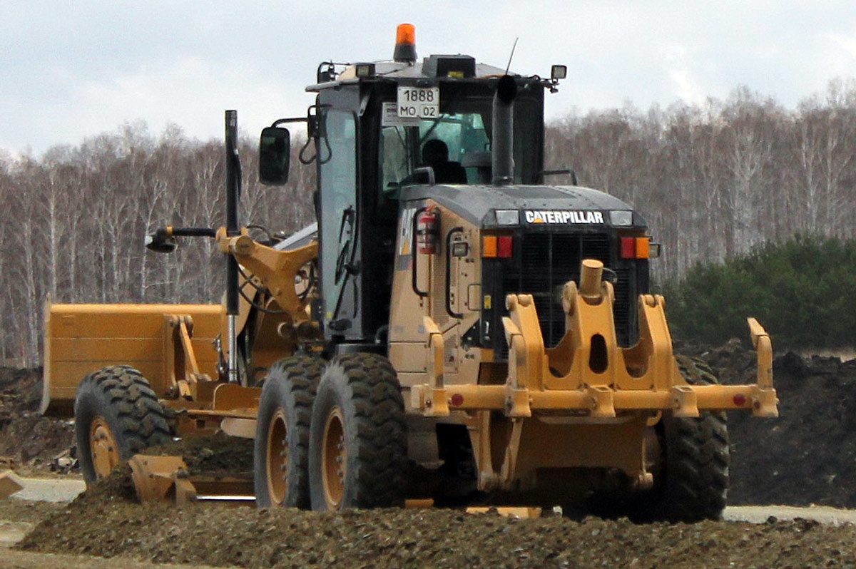 1888 мо 02, Caterpillar 100 Series 