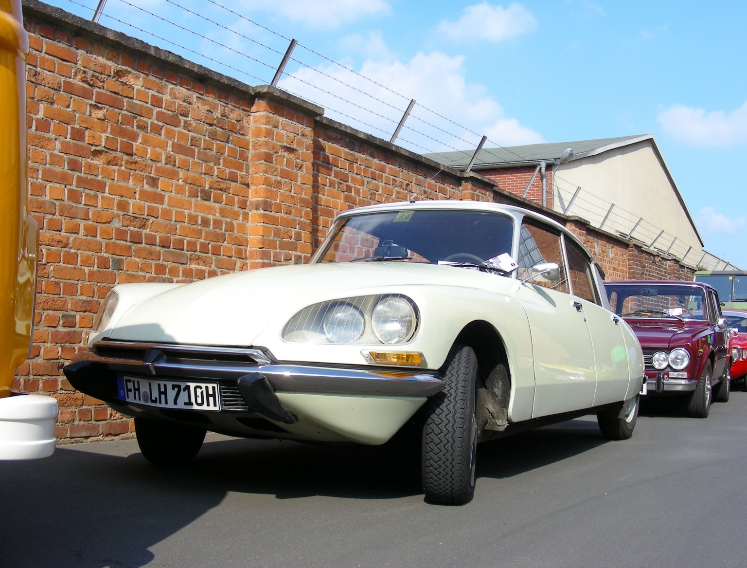 FH LH 710 H, Citroёn DS/ID 