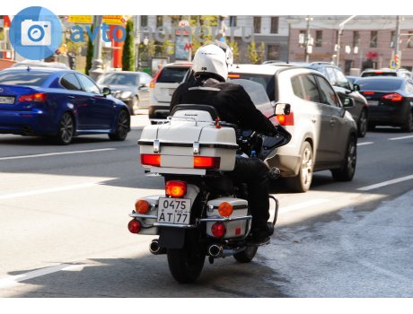 0475 ат 77, Kawasaki Z1000