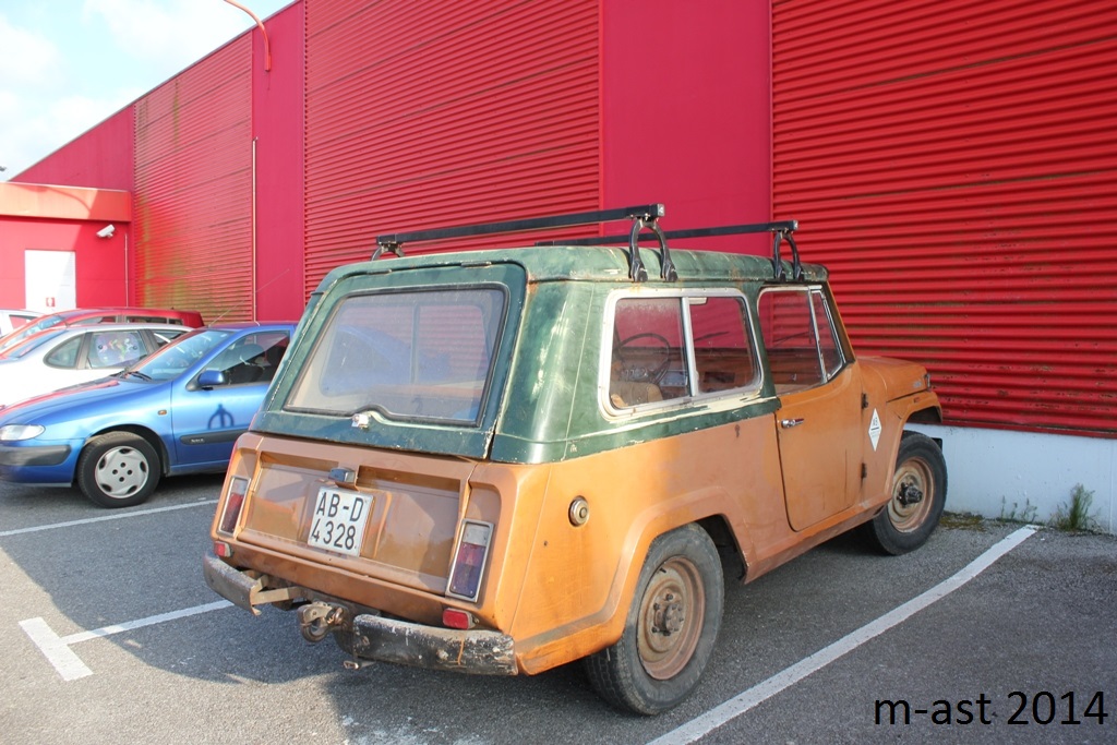 AB 4328 D, VIASA Jeep Comando 