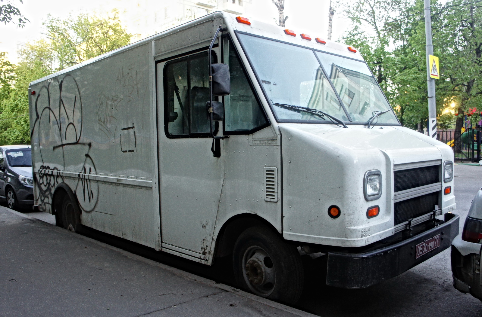 053 D 190 77, Freightliner M-Line 