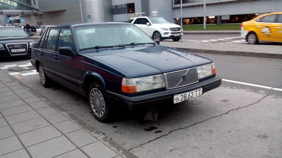 в 2862 ТТ, Volvo 940 1st gen Sedan (944), 1990–1998