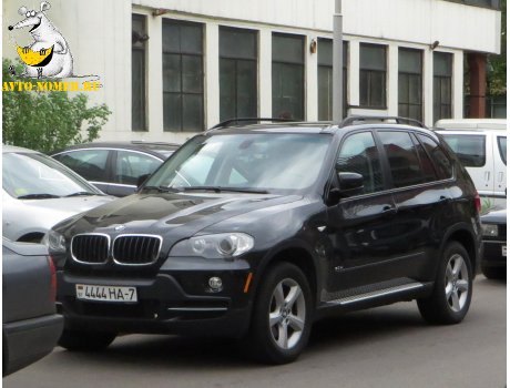 4444 HA-7, BMW X5