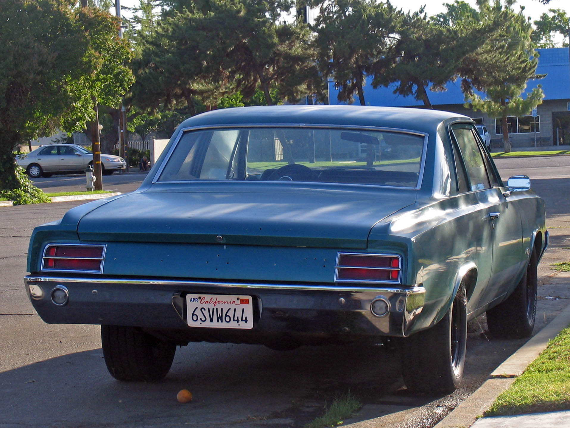 6SVW644, Oldsmobile F-85 2nd gen 1965 Cutlass Sports Coupe, 1st facelift, 1964–1965
