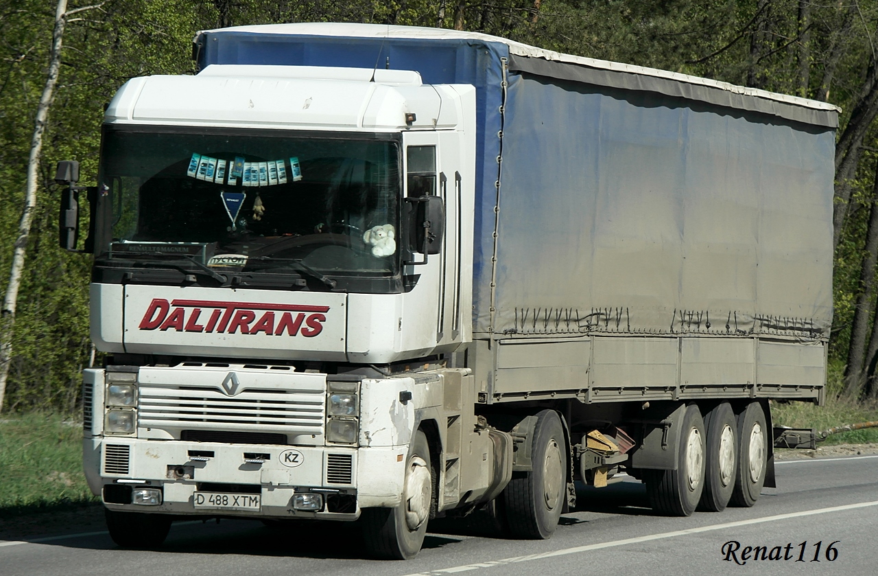 D 488 XTM, Renault Magnum 