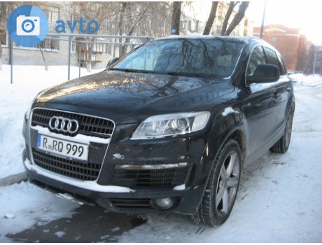 R RQ 999, Audi Q7