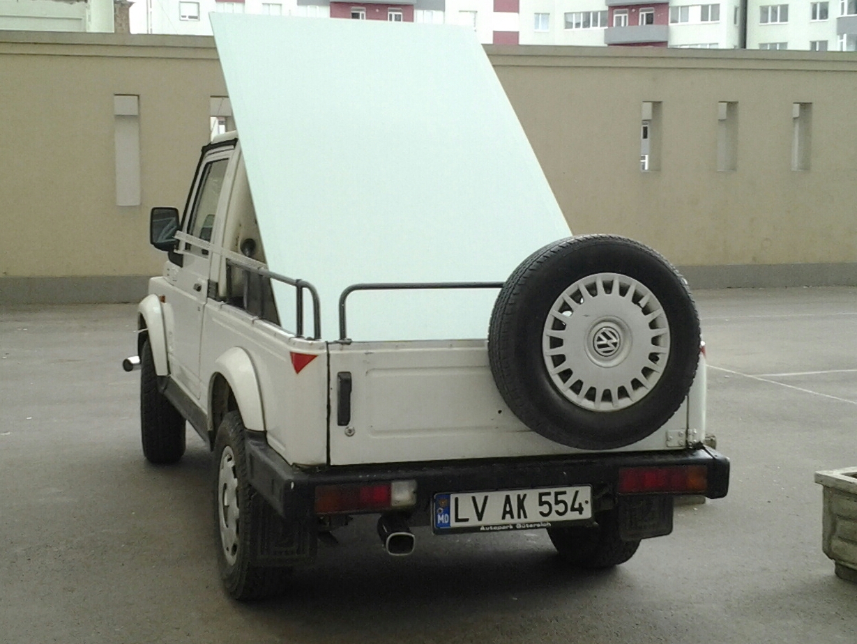 LV AK 554, Suzuki Samurai 1st gen (JA51), 1984–1997