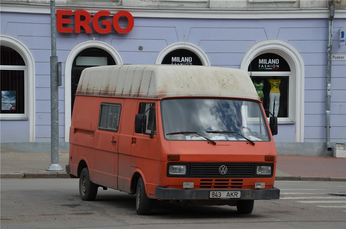 843 AKR, Volkswagen LT 1st gen (Typ 28/21), 1975–1996