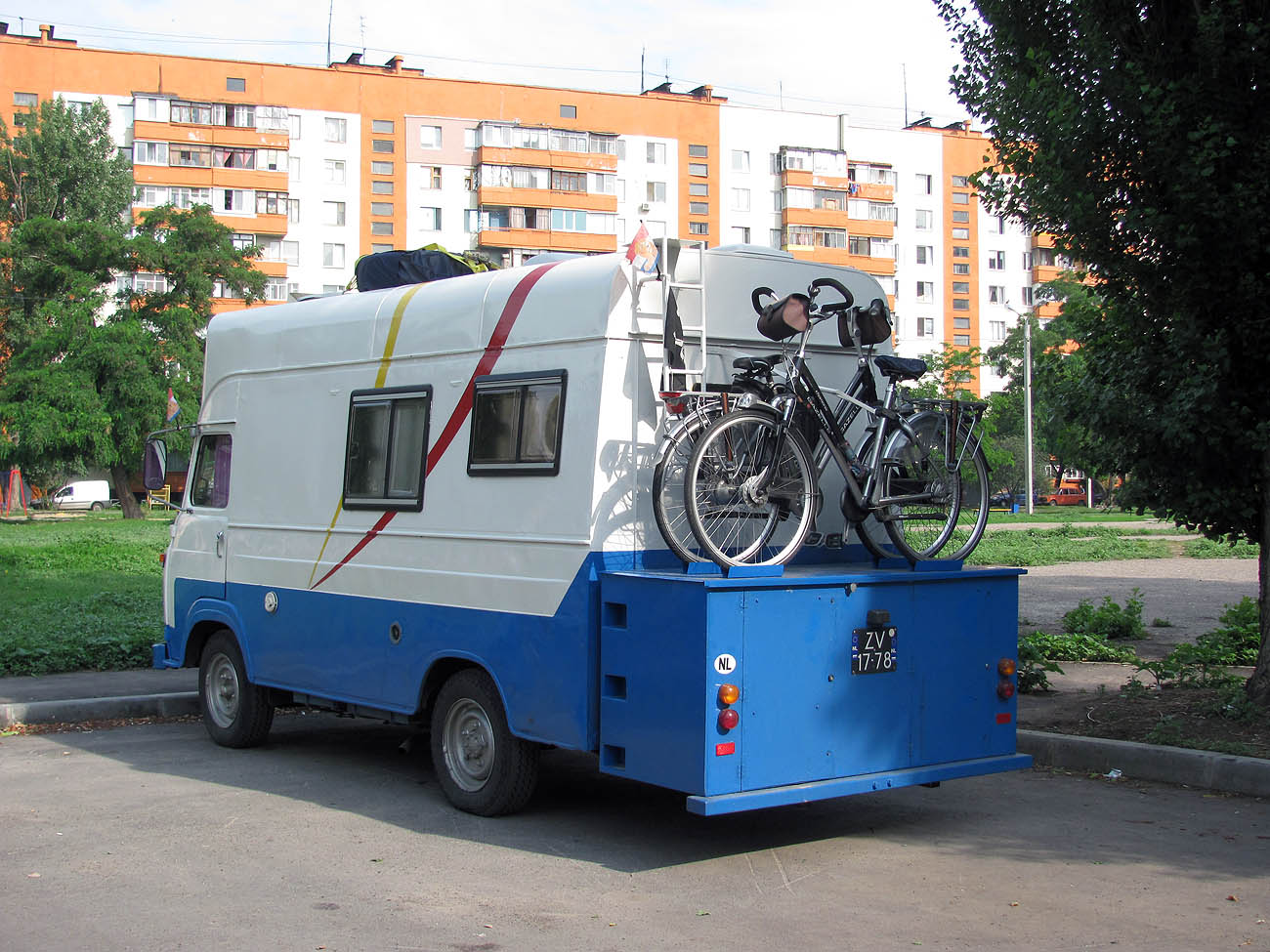 ZV-17-78, Renault SAVIEM SG-Series 