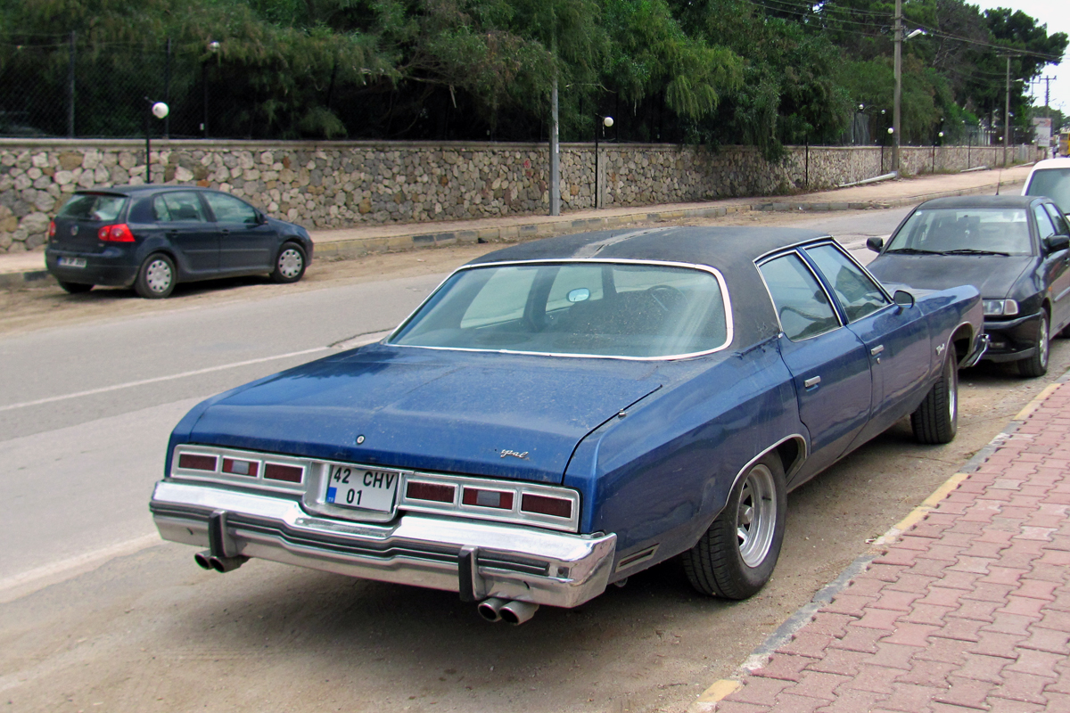 42 CHV 01, Chevrolet Impala 5th gen 1971 (Sport Coupé) 2-door Hardtop (37; B-body), 1970–1971