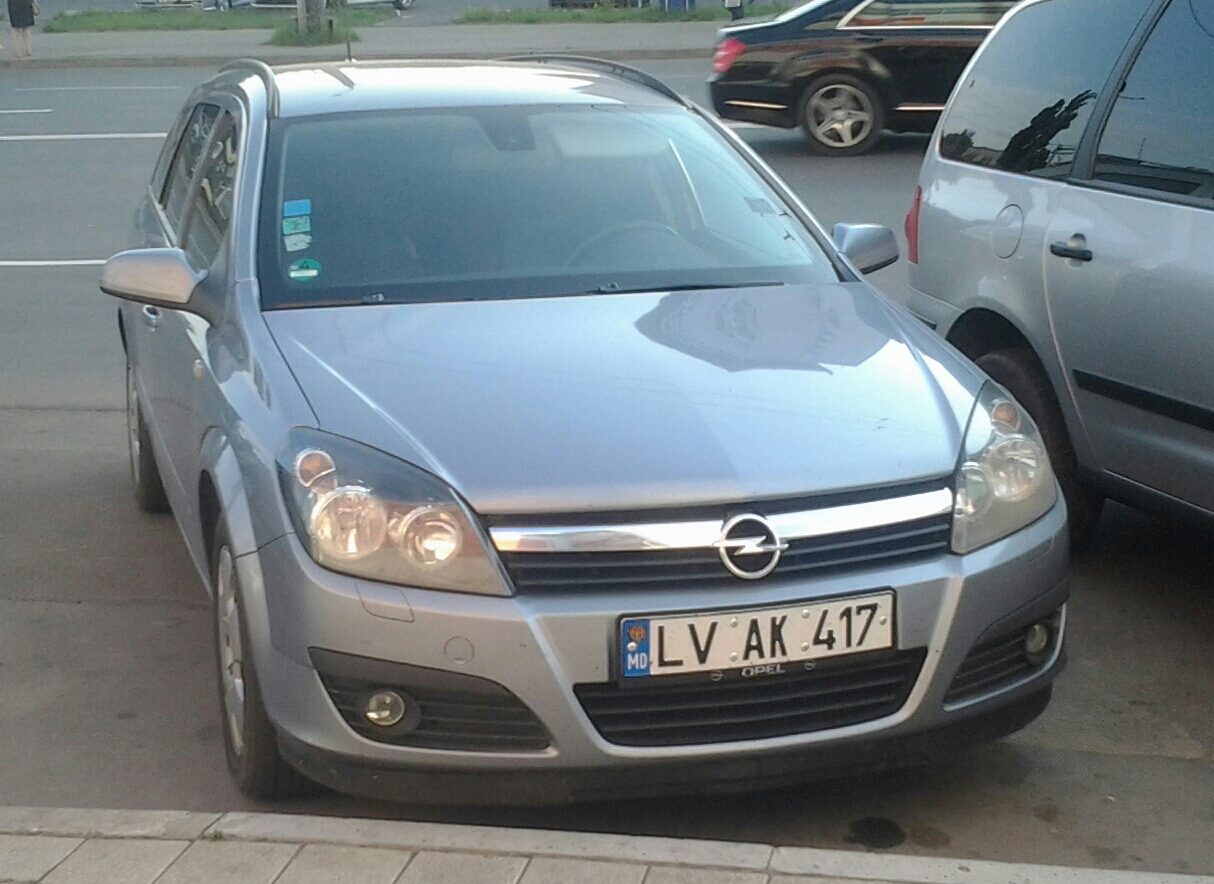 LV AK 417, Opel Astra 3rd gen Caravan Wagon (H; A04), 2004–2014