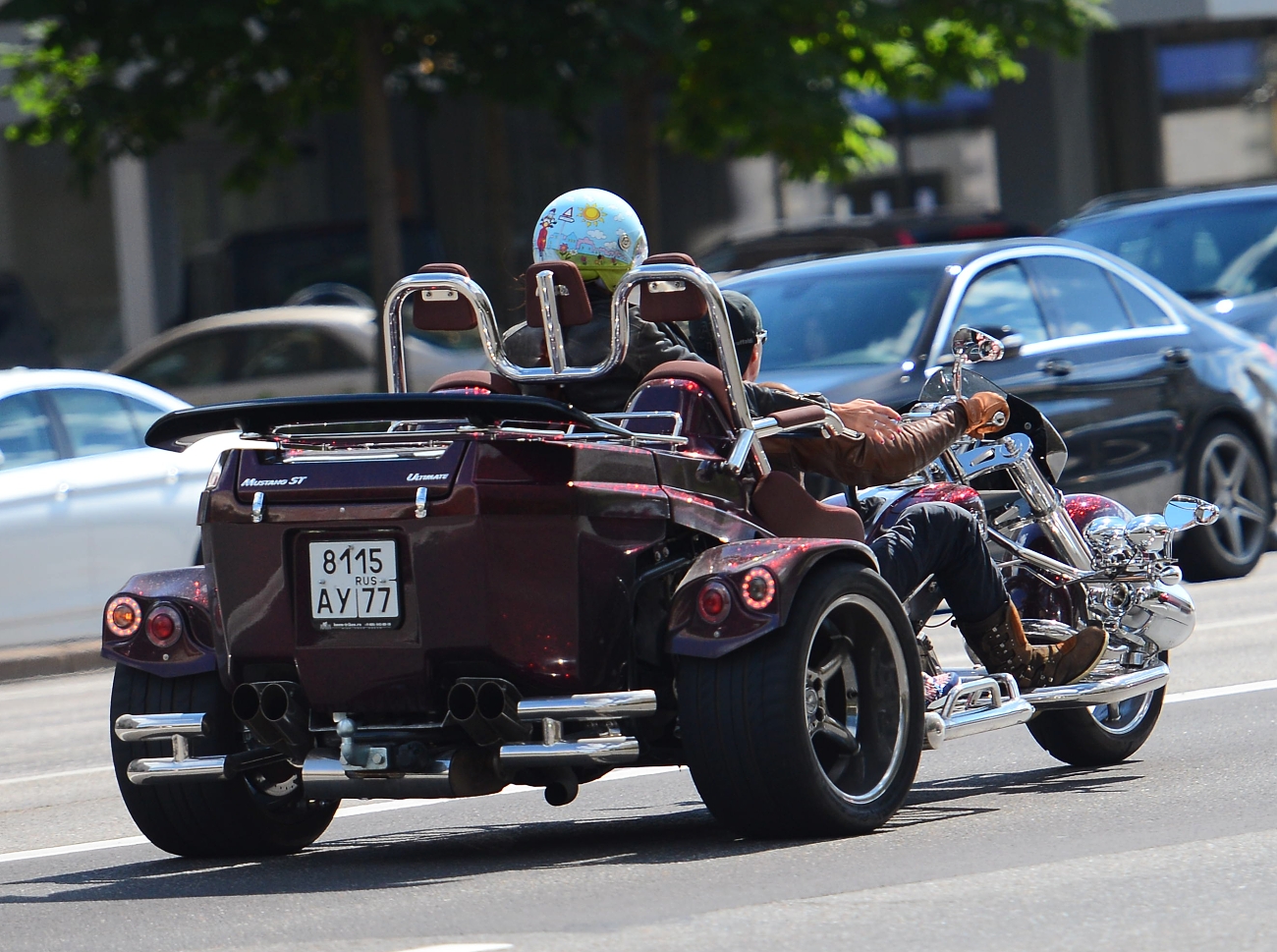 8115 ау 77, Boom Trikes Mustang 