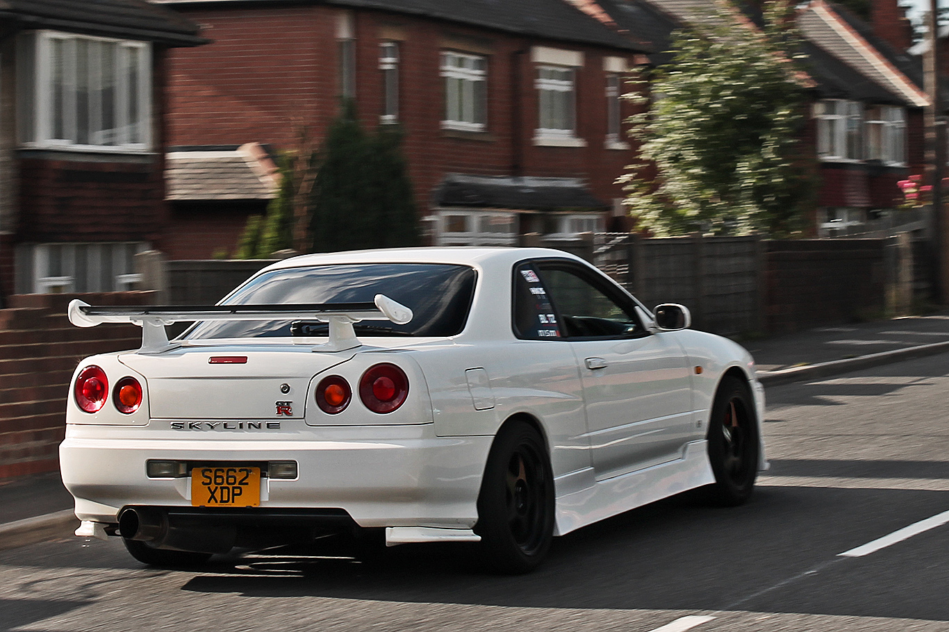 S662XDP, Nissan Skyline 10th gen Coupé (R34), 1998–2001