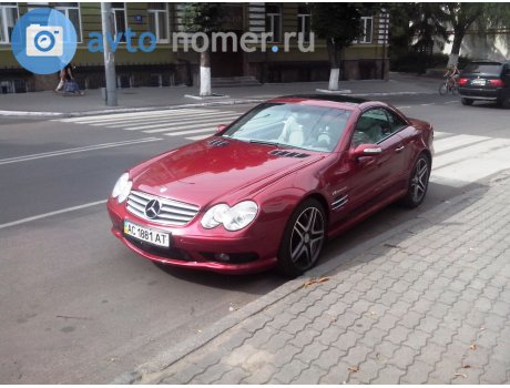 AC 1881 AT, Mercedes-Benz SL-Klasse